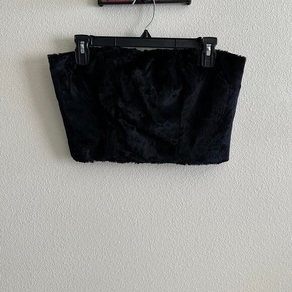 handmade black fuzzy tube crop top - Picture 5 of 10
